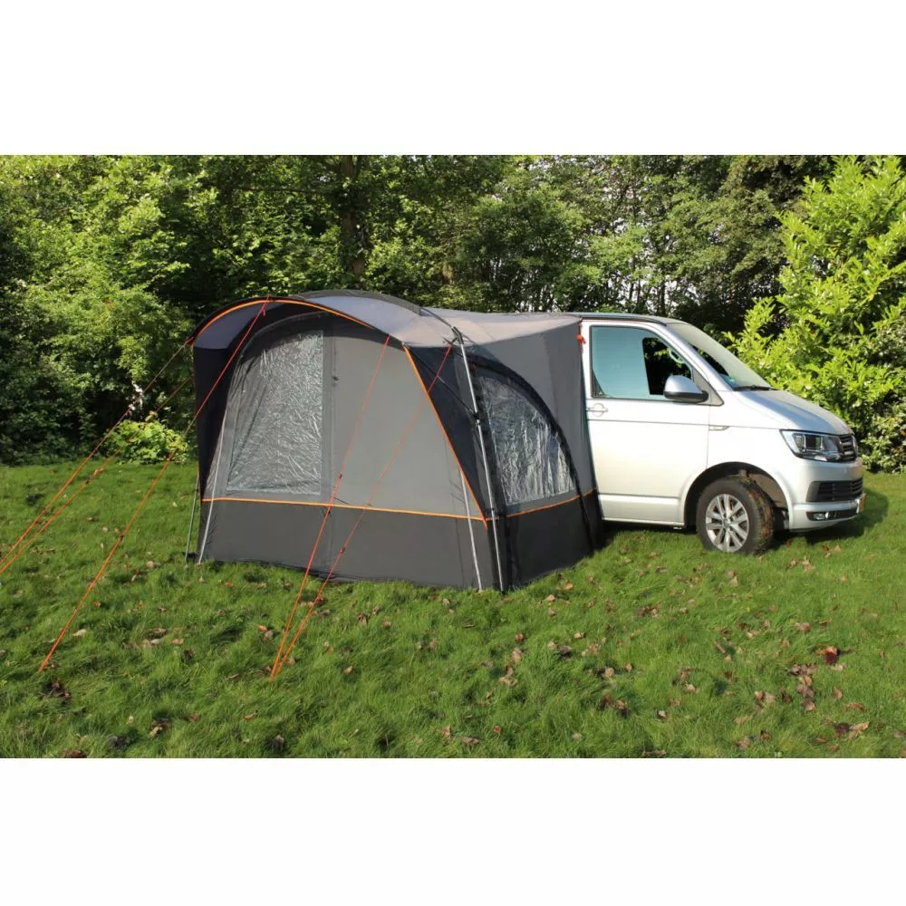 Busvorzelt Eurotrail Pisa 2 Busvorzelt Eurotrail Pisa – Bild 2