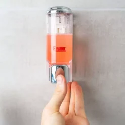 Fiamma Seifen- Oder Shampoospender -Campingausrüstung einfache handhabung fiamma campingzubehoer dispenser shampoo spender durchsichtig 1000 3 27075