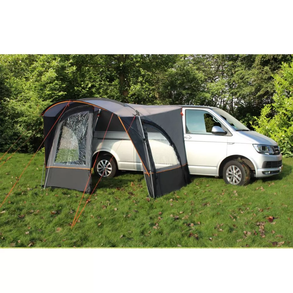 Busvorzelt Eurotrail Pisa 1 Busvorzelt Eurotrail Pisa