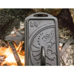 Gusseisen Petromax Kastenform Mit Deckel K4, Volumen 2,4 Liter -Campingausrüstung im freien oder daheim lecker backen braten gusskastenform k4 petromax 1000 5 24494