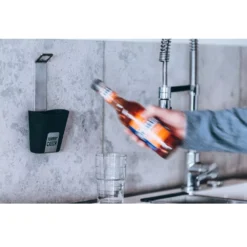 Flaschenöffner Höfats Johnny Catch Cup -Campingausrüstung johnny catch cup hoefats flaschenoeffner kapselheber bieroeffner edelstahlflaschenoeffner wandflaschenoeffner 1000 3 22422