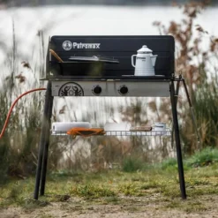 Petromax Gastisch GE90-s Mit 2 Brenner, 50 Mbar -Campingausrüstung outdoor kochstelle petromax schwarzer gastisch ge90s arbeitsflaeche 2 mal 45 auf 45cm 1000 4 25963