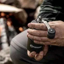 Petromax Handkaffeemühle -Campingausrüstung petromax handkaffeemuehle kuechenutensil einstellbarer mahlgrad 1000 4 27924