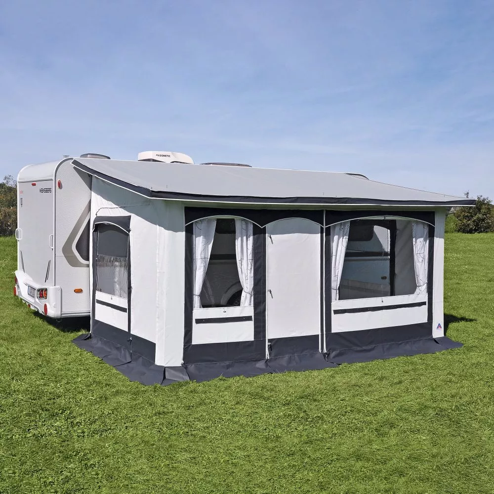 Ganzjahres-Vorzelt Hahn Zelte Friesland, Mitteleinzug 1 Ganzjahres-Vorzelt Hahn Zelte Friesland, Mitteleinzug